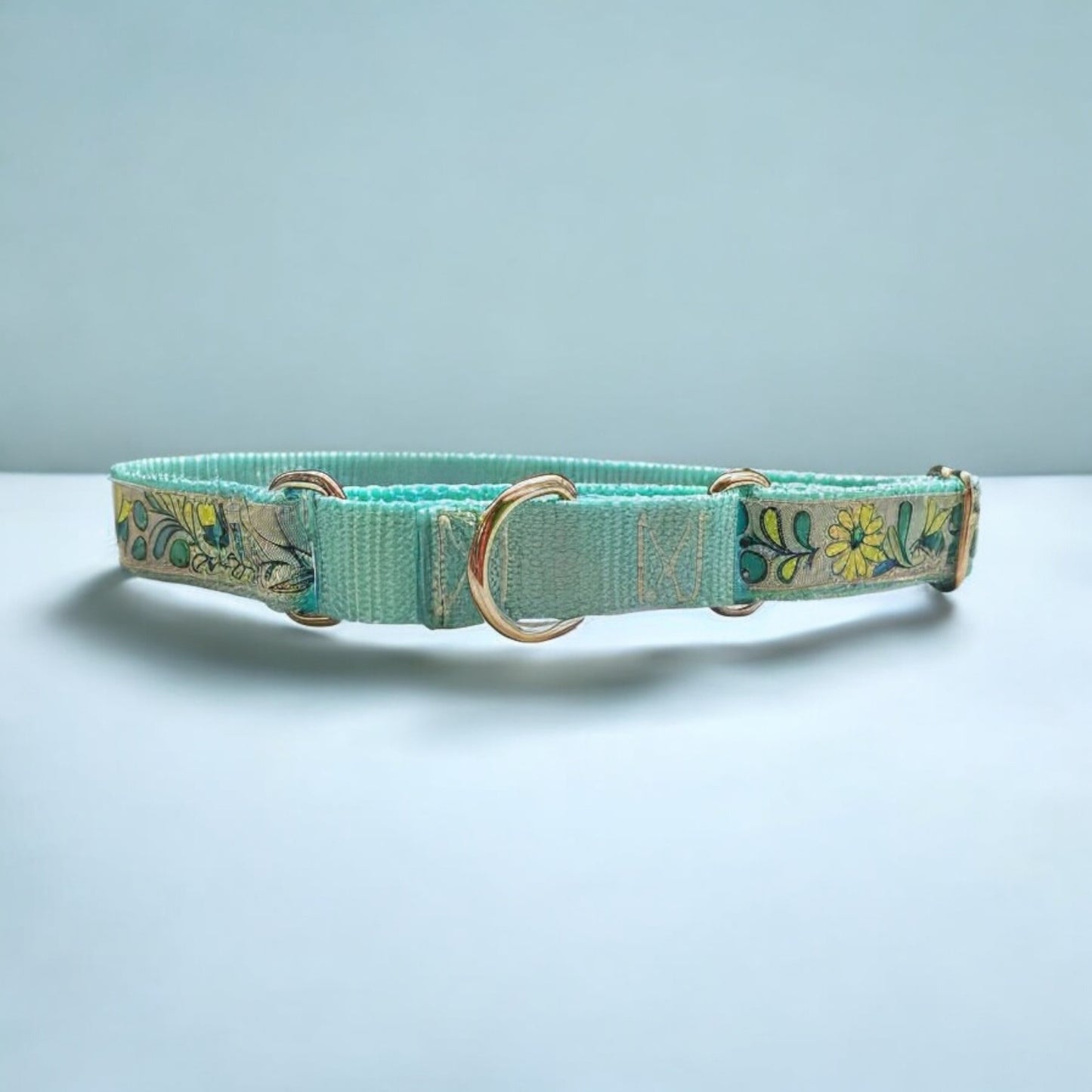 Hummingbirds Martingale Large Dog Collar
