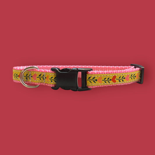 Love grows Small Dog Collar