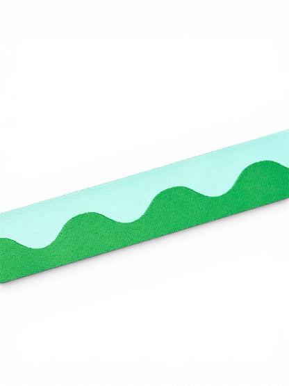 Pre Order Only Wavy Series Fi Series 3+ Large collar with GPS tracker and 6 month subscription